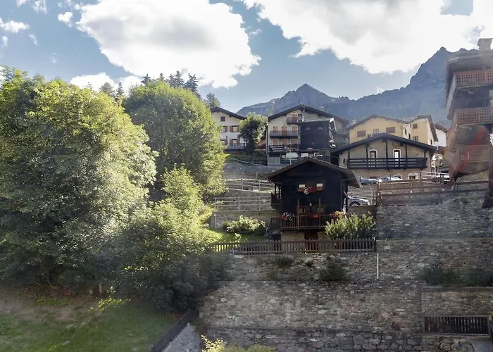 Hellochalet - Chez Leon Διαμέρισμα Valtournenche